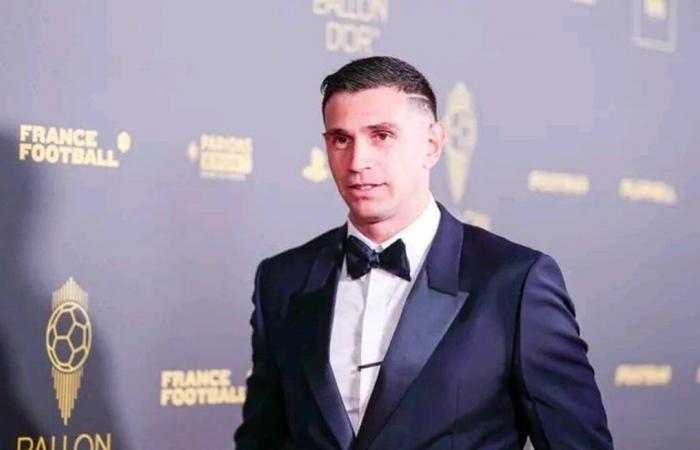 Emiliano Martinez: „Als ich die Ballon d’Or-Zeremonie verließ, sagte mir Messi, dass …“