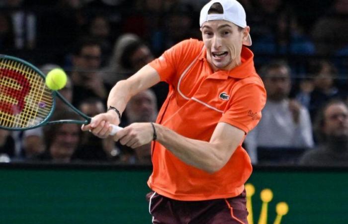 Wo und zu welcher Uhrzeit kann man das Finale des Franzosen Ugo Humbert gegen Alexander Zverev beim Bercy-Turnier live verfolgen?