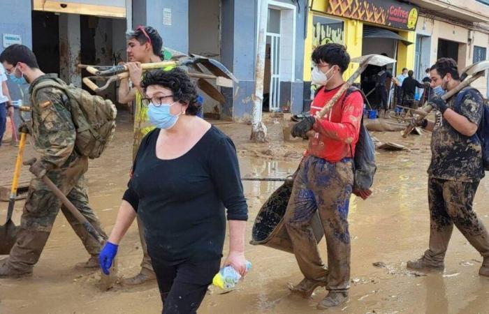 In Spanien breitet sich die Angst vor Krankheiten auf die von Überschwemmungen betroffenen Gebiete aus