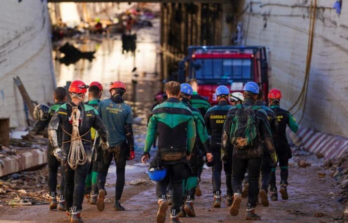 Rettungsdienste suchen weiterhin nach möglichen neuen Opfern