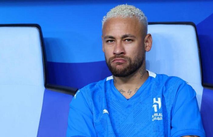 Neymar erleidet im zweiten Spiel eine weitere Verletzung aufgrund eines Kreuzbandrisses