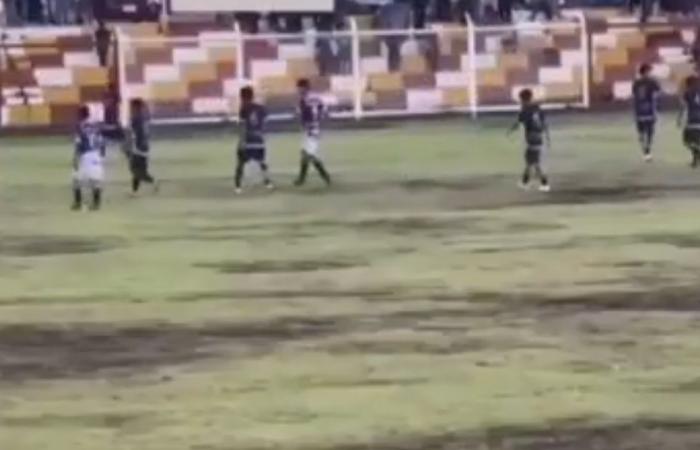 In Peru stirbt ein Spieler während eines Spiels, nachdem er vom Blitz getroffen wurde – Peru