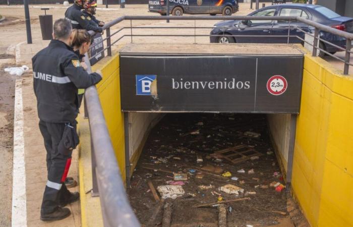 Überschwemmungen in Spanien: In Valencia ist die Zahl der Vermissten und Eingeschlossenen auf Parkplätzen unmöglich zu zählen