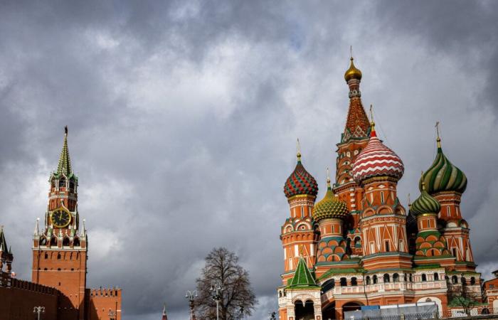 Warum Iwan der Schreckliche seinen Sohn ermordete, den Machterben in Russland