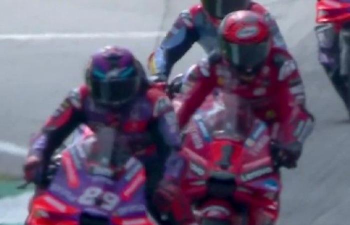 MotoGP, Jorge Martin VIDEO: „Wir müssen anfangen, Beinstrecken zu verbieten, weil es für Pecco Bagnaia und mich gefährlich war“