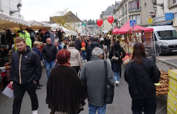 Château-Thierry. Verkauf, Fotoausstellung, Buchmesse und Jahrmarkt: Der erste Tag der Herbstmesse war ein voller Erfolg