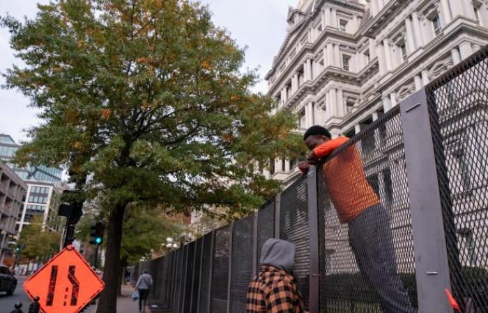 Washington verbarrikadiert sich aus Angst vor Unruhen am Wahltag (Fotos)