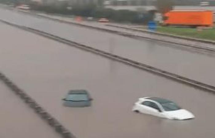 Unwetter in Spanien: Viele Tote in gefluteten Tiefgaragen befürchtet