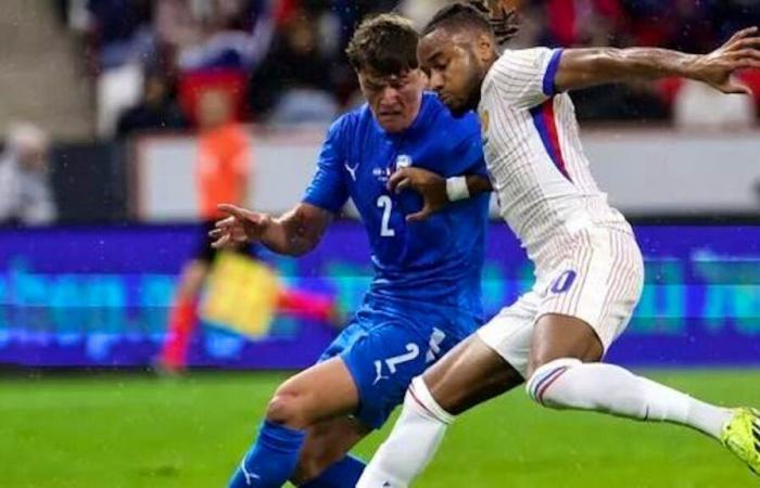 Fußball: Demonstration gegen die Austragung des Spiels Frankreich-Israel