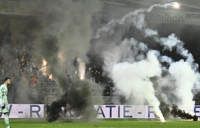 „Intensiv, wirkungsvoll, aber sauber“: Die Storm Ultras bereiten Aktionen während des Spiels Sporting de Charleroi – Westerlo vor