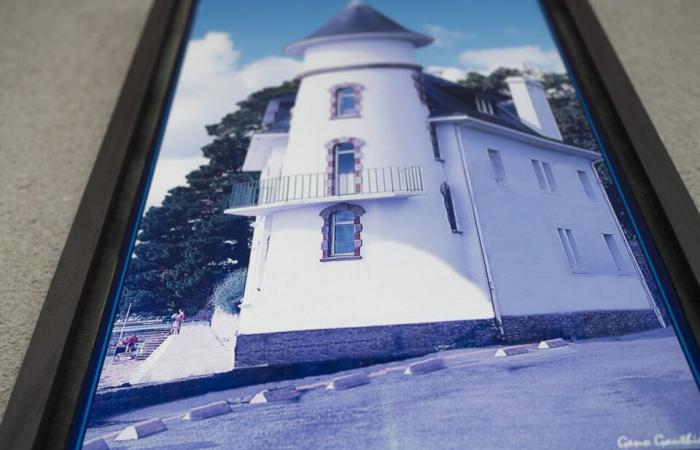 Mit 99 Jahren stellt Eugène seine Fotos zum ersten Mal in einem Pflegeheim in der Bretagne aus