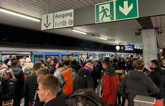 FC Bayern: Anpfiff verschoben! Chaos vor Spiel gegen Benfica Lissabon | Sport