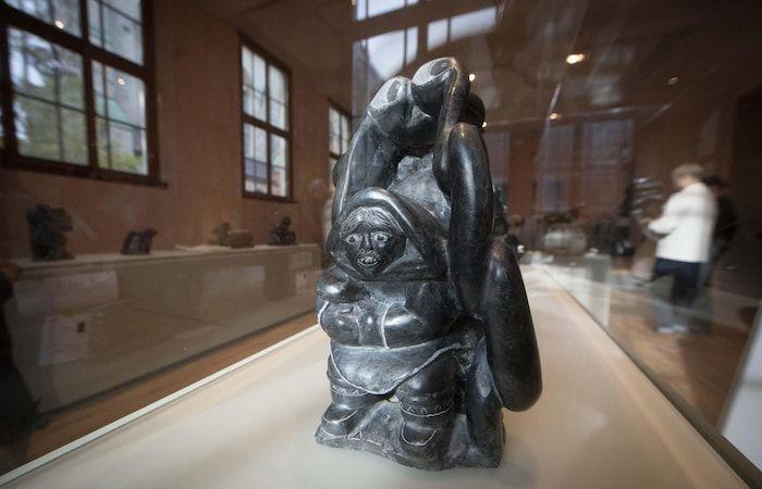 Hinter den Kulissen der neuen Inuit-Kunstgalerie im Montreal Museum of Fine Arts