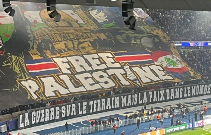 das „Freies Palästina“-Tifo der Pariser Anhänger