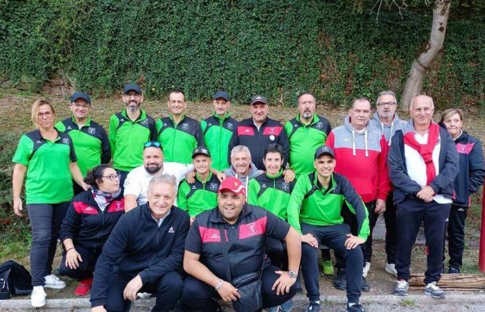 Pétanque im Aveyron. Vier Aveyron-Teams am 31