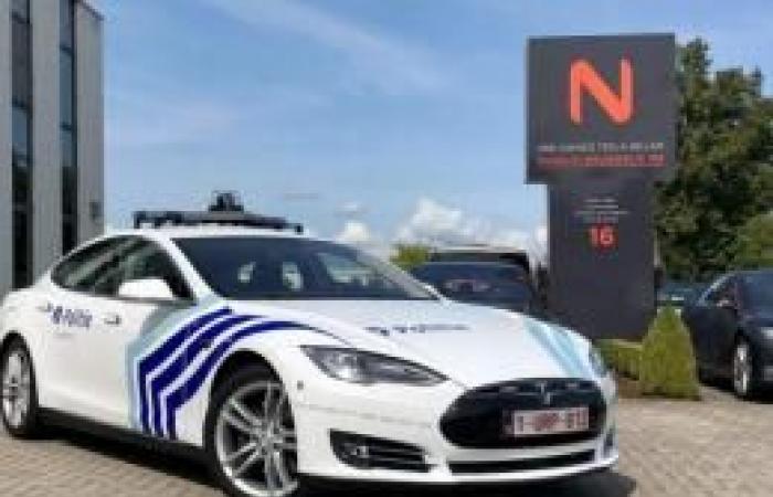 Dieser Polizei-Tesla wurde aus einem überraschenden Grund fast 5 Jahre lang nie gefahren!