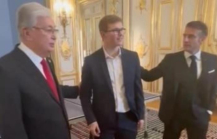 Emmanuel Macron fordert Alexis Lebrun heraus, das ungewöhnliche Tischtennis-Match im Élysée (Video)