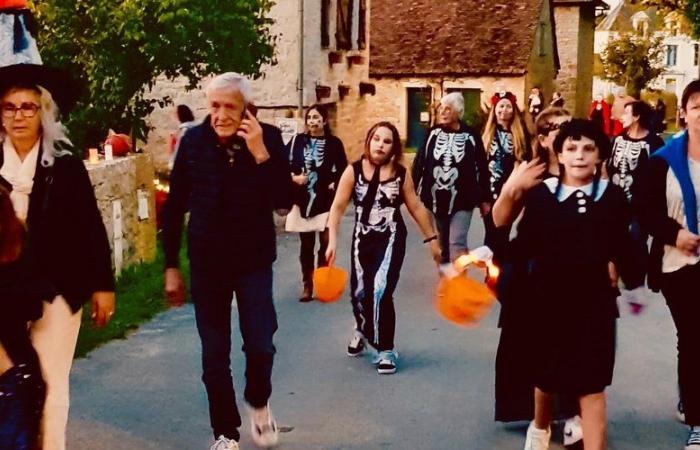 Saint-Michel-de-Bannières. Spannung und Geselligkeit gemischt für Halloween