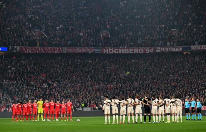 Fan stirbt plötzlich während des Bayern-München-Benfica-Spiels