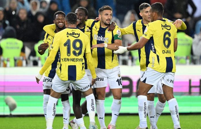 Fenerbahçe trifft auswärts auf AZ Alkmaar, die Startelf wurde bekannt gegeben.