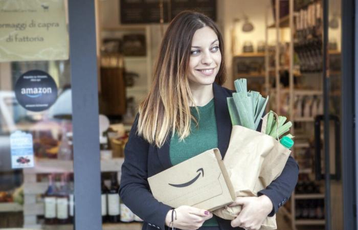 Amazon findet Gesetzeslücke und liefert Bücher wieder kostenlos aus