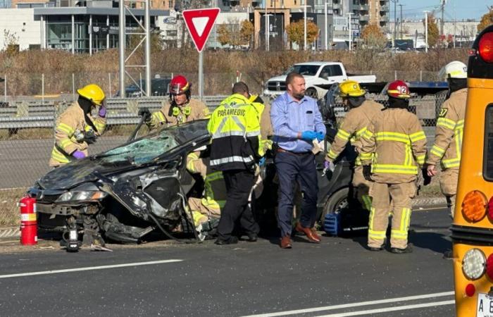 IN BILDERN | Spektakulärer Verkehrsunfall auf der A-440 in Laval