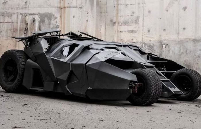 Das Batmobil aus dem Film „The Dark Knight“ zu verkaufen