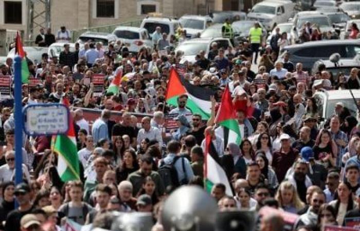 Was wir über Angriffe auf israelische Fans am Rande eines Fußballspiels in Amsterdam wissen