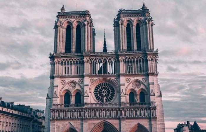 Nach dem Brand läuten die Glocken von Notre-Dame erneut