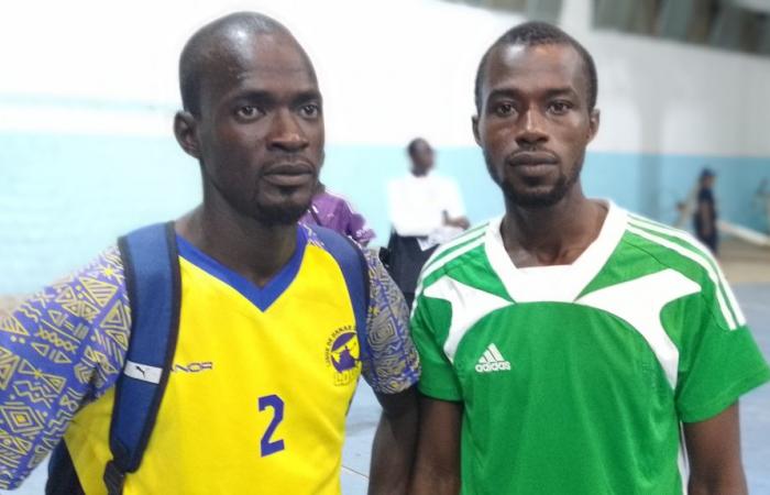 Handball – KM HBC Herren-Regionalmeister 2024: Ansoumana Sadio (Trainer) und Cheikh Fall (Spieler) begrüßen den Titel und richten einen dringenden Appell an die Behörden von Keur Massar um Unterstützung für D2