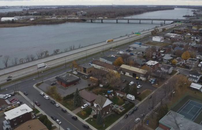 „Es ist jeden Tag“: Bewohner von Longueuil verärgert über widerliche Gerüche