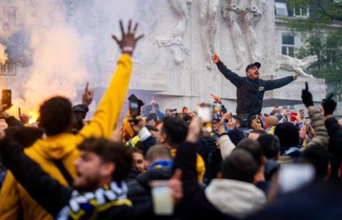 Netanjahu will israelische Fußballfans nach „sehr gewalttätigem Vorfall“ aus Amsterdam vertreiben