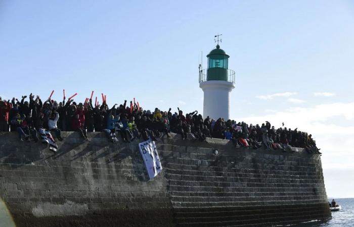 Vendée Globe: die legendäre Ausfahrt aus dem Hafen-Olonna-Kanal