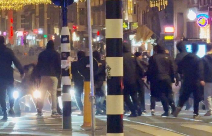 Nach Angaben der Behörden kam es in Amsterdam zu einem Angriff auf israelische Fußballfans