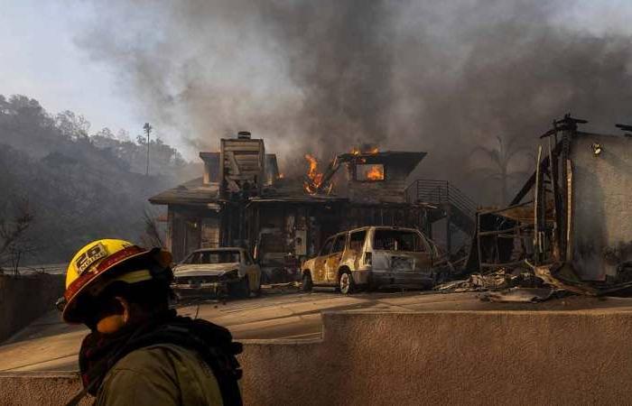 Brandgefährdete Stadtteile am Rande der Natur nehmen rasant zu