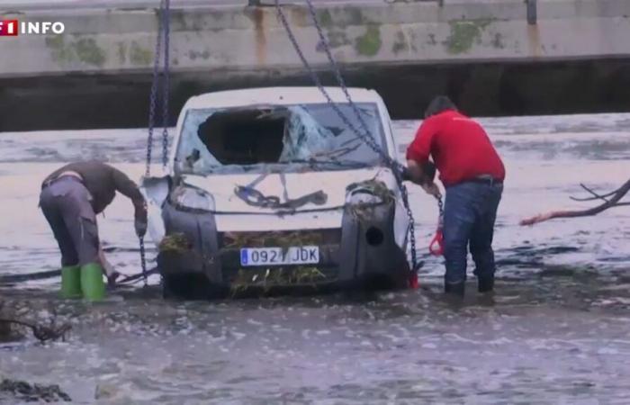 Neue Überschwemmung in Spanien: Heftige Überschwemmungen erschüttern Cadaquès, Dutzende Autos werden vom Wasser mitgerissen