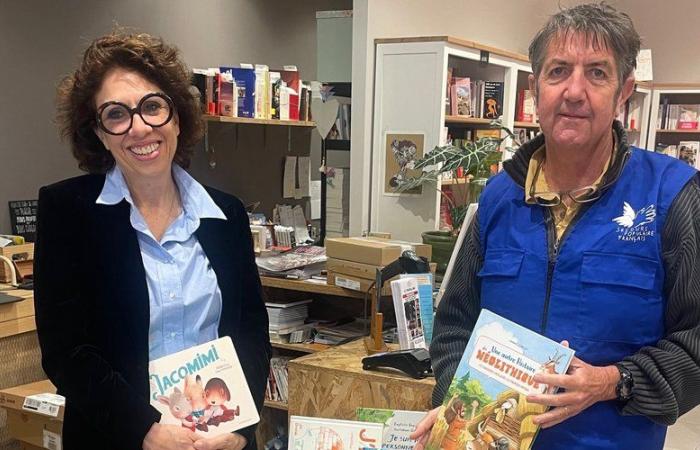 In der Buchhandlung La Promenade au Phare in Agde ist es möglich, benachteiligten Kindern ein Kinderbuch anzubieten.