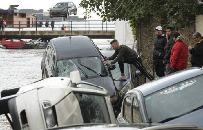 IN BILDERN. Neue sintflutartige Regenfälle fallen über Spanien, die Stadt Cadaqués ist überschwemmt