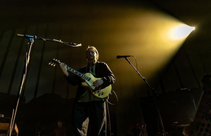 Ben Howard feiert den Rekord, der ihm ein vollständiges AFAS Live beschert