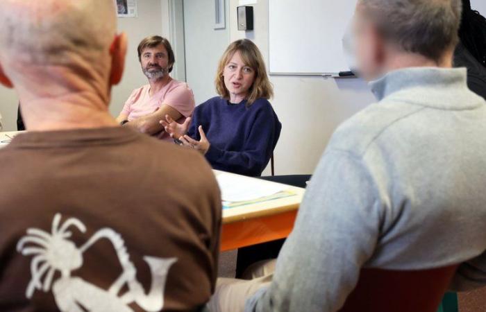 „Es ist wunderschön geschrieben, aber ich habe bei der 100. Seite aufgehört“: Die Insassen der Untersuchungshaftanstalt Montauban empfingen die Schriftstellerin Hélène Gaudy, Finalistin des Goncourt-Preises