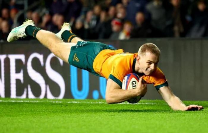 Australien überrascht England in Twickenham nach einem verrückten Spiel