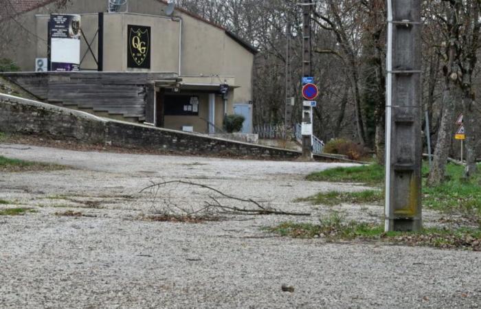 Besançon. Soldat nach Schlägerei vor Nachtclub im Koma