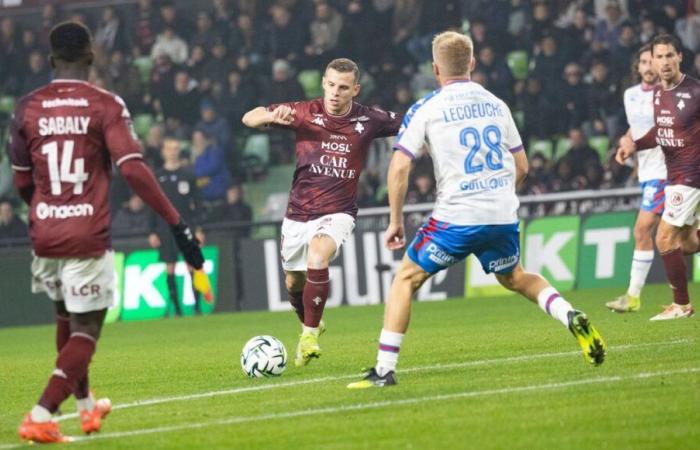 Der FC Metz gewinnt gegen Caen und hat schließlich 2 Siege