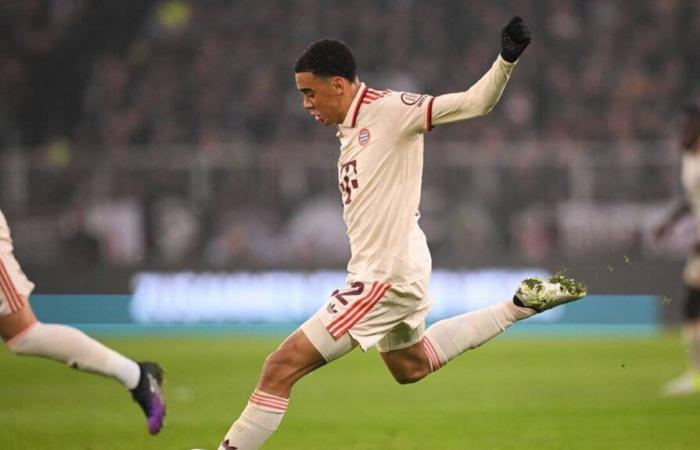 VIDEO. Jamal Musiala beschert Bayern München mit einem grandiosen Treffer den Sieg in Sankt Pauli