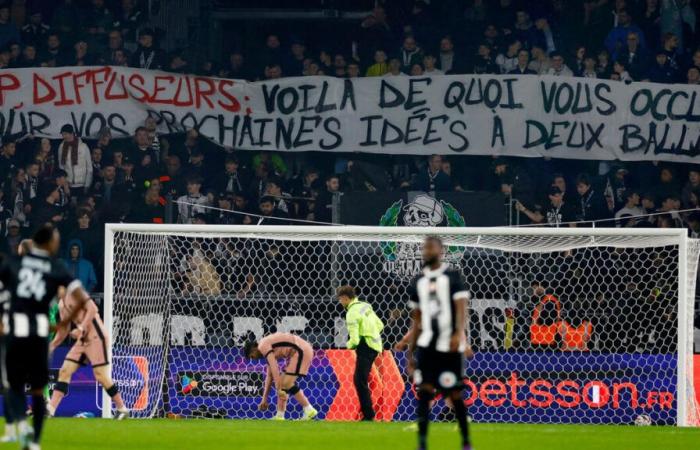 Angers-PSG: Das Spiel wird durch Tennisballwürfe auf dem Rasen unterbrochen