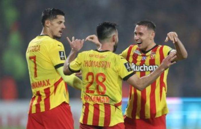 Lens gewinnt in letzter Minute gegen Nantes