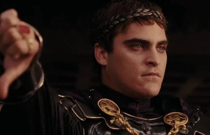 Der „schrecklich unprofessionelle“ Joaquin Phoenix wurde in Ridley Scotts Film Gladiator von Russell Crowe angegriffen, nachdem er Angst hatte