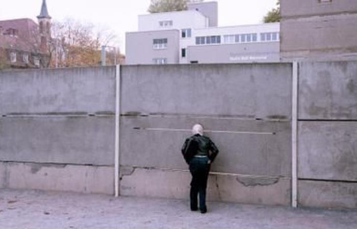 Auf den Spuren der Fragmente der Berliner Mauer, 35 Jahre nach ihrer Eröffnung