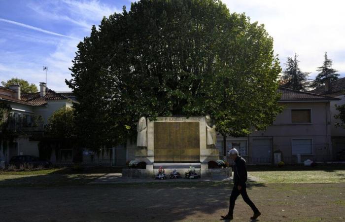 wie Souvenir français des Landes die Ermittlungen durchführt, damit den Kriegsdenkmälern Namen hinzugefügt werden