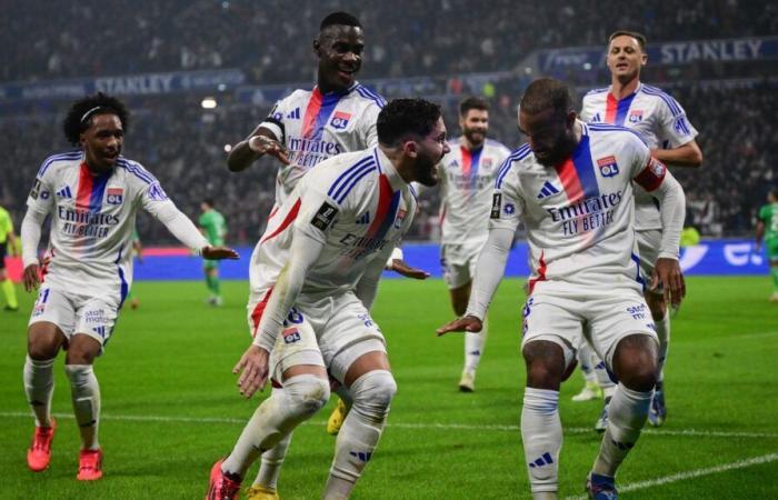 Lyon besiegt Saint-Etienne im Derby und springt in der Rangliste auf